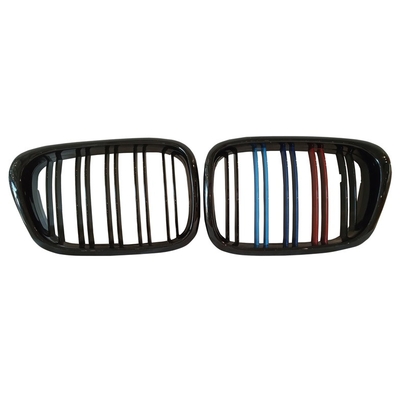 Βλησαρούλης Car Center - Καρδιές Μάσκας Για Bmw 5 E39 96-03 M4 Look Με Διπλή Γρίλια Tri-color / Μαύρο Γυαλιστερό 2 Τεμάχια