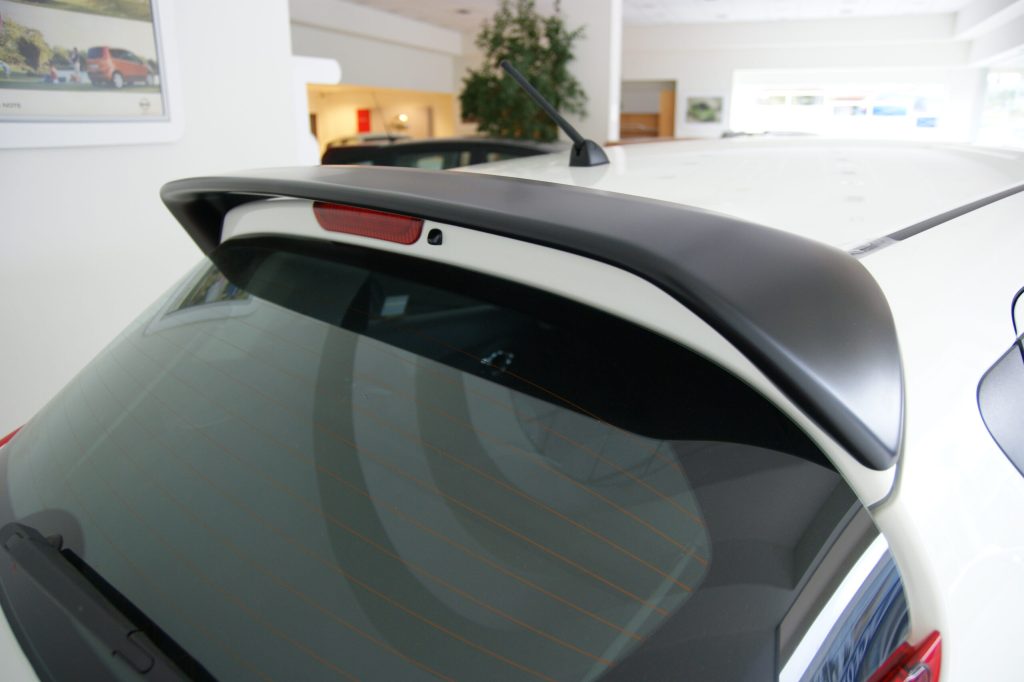 Βλησαρούλης Car Center - Αεροτομή Οροφής V.1 Nissan Juke F15 (2010-2019) motordromedesign