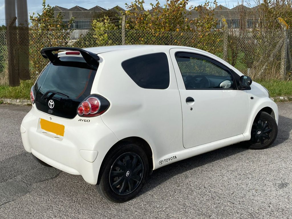 Βλησαρούλης Car Center - Αεροτομή Οροφής V.2 Toyota Aygo Mk1 (2005-2014) motordromedesign