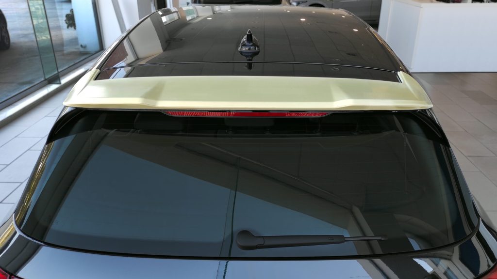 Βλησαρούλης Car Center - Αεροτομή Οροφής Volkswagen Golf Mk8 Standard / R-Line motordromedesign