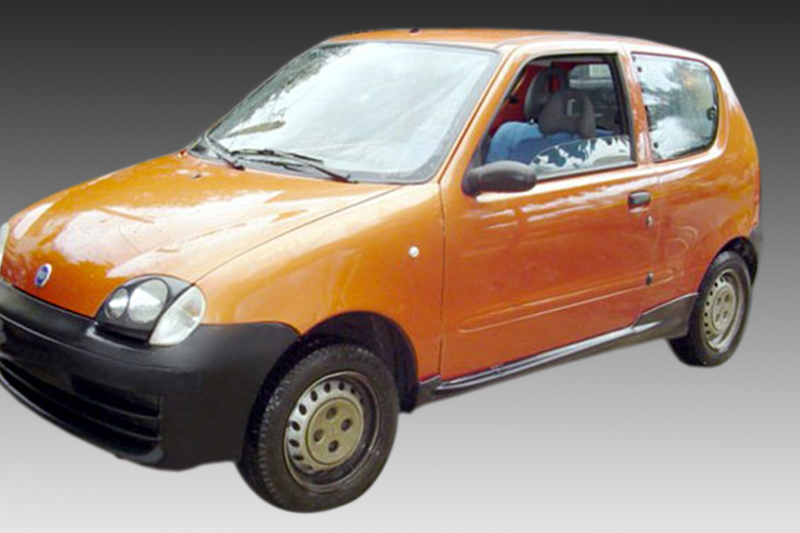 Βλησαρούλης Car Center - Μαρσπιέ Fiat Seicento motordromedesign