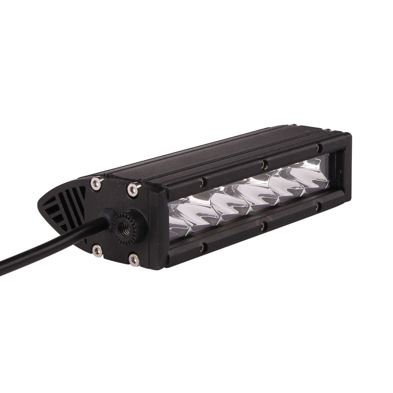 Βλησαρούλης Car Center - ΠΡΟΒΟΛΕΑΣ ΕΡΓΑΣΙΑΣ LIGHT BAR SPOT BEAM 10-32V 30W 2100lm CREE LED (180 x 42 x 82 mm) ΜΠΑΡΑ LED M-TECH